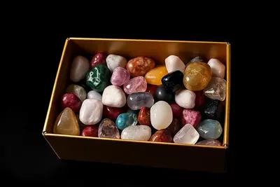 Coffret de pierres roulées